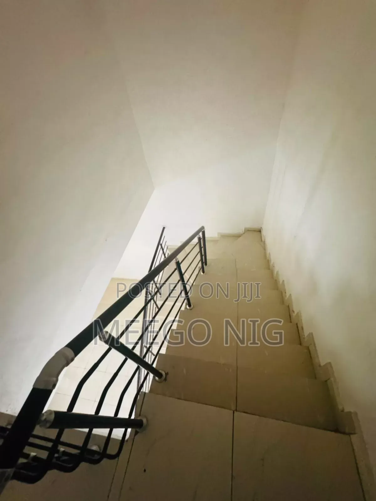 4bdrm Townhouse / Terrace in Orchid Road Lekki, Chevron for rent in Chevron