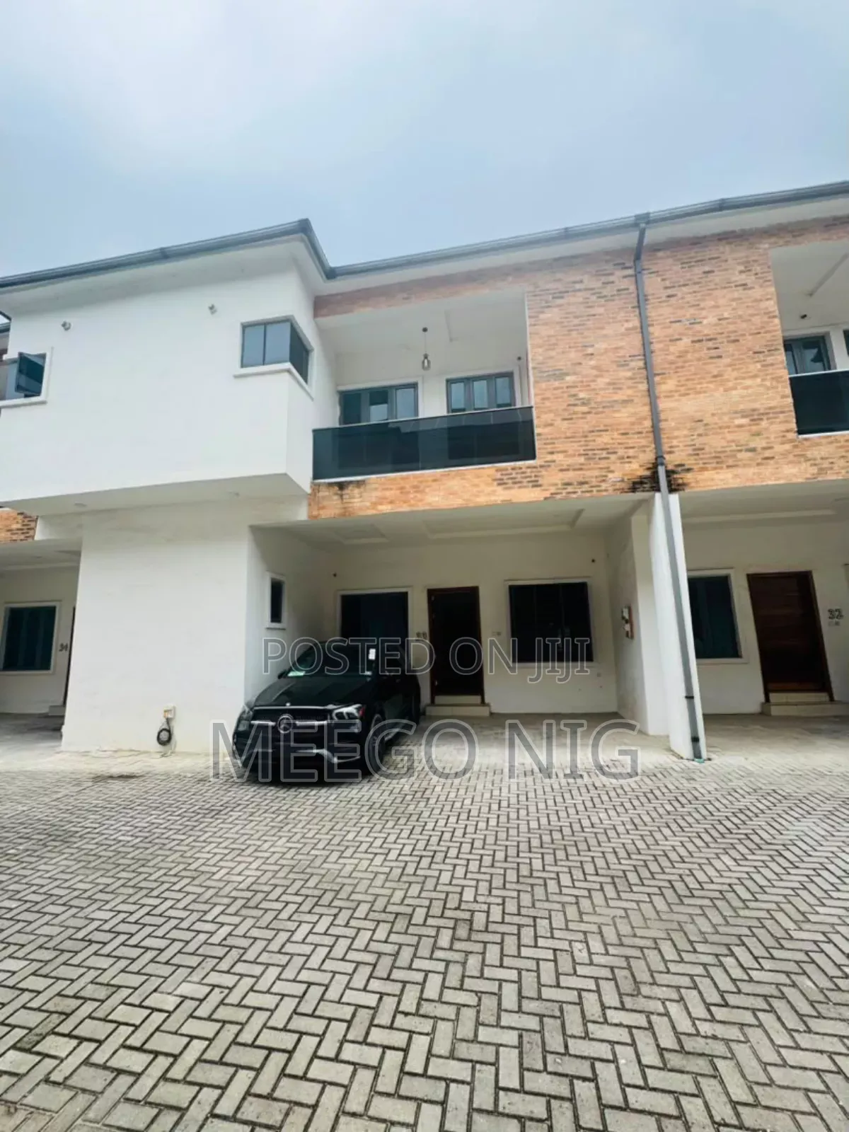 4bdrm Townhouse / Terrace in Orchid Road Lekki, Chevron for rent in Chevron