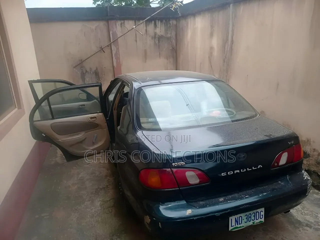 3bdrm Block of Flats in Chris Connections, Ejigbo / Ejigbo for sale in Ejigbo / Ejigbo