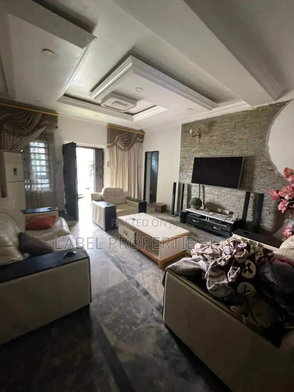 4bdrm Duplex in F01 Kubwa Abuja for rent in Kubwa