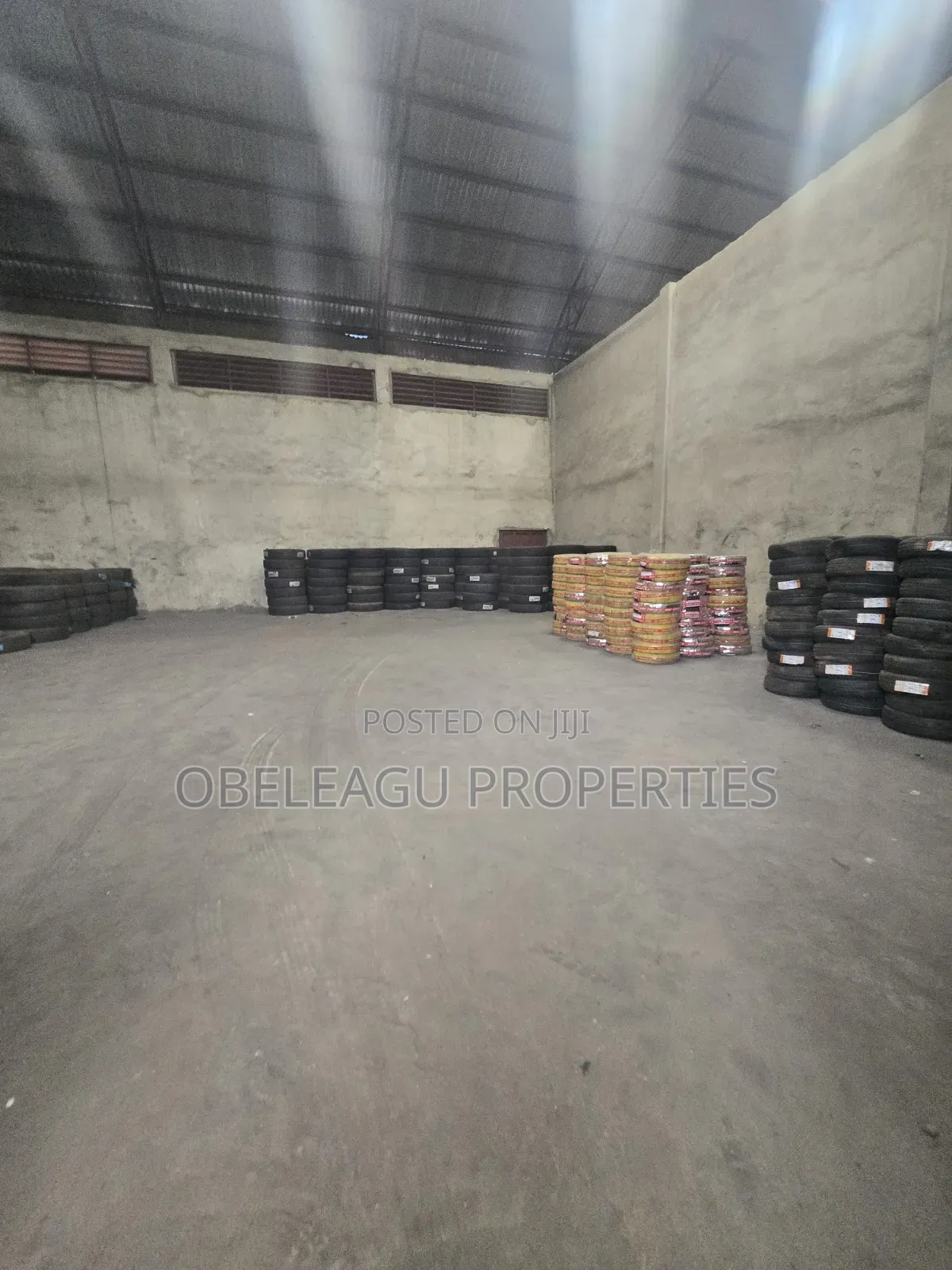 Big Warehouse for Lease in Apple Junction