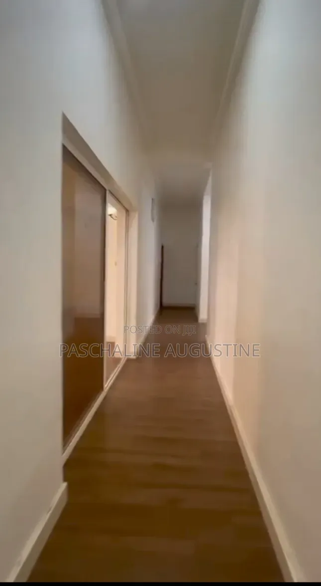 2bdrm Block of Flats in Wuye for rent in Wuye
