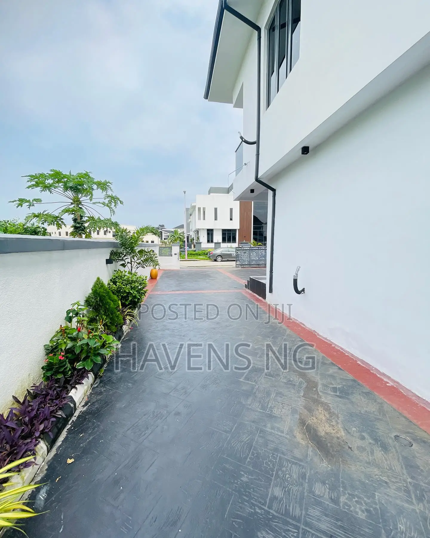 5bdrm Duplex in Lekki Gardens Estate for sale in Lekki Gardens Estate