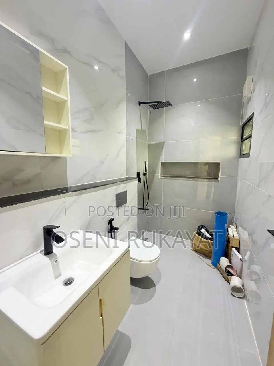 4bdrm Townhouse/Terrace in Guzape District for sale in Guzape District