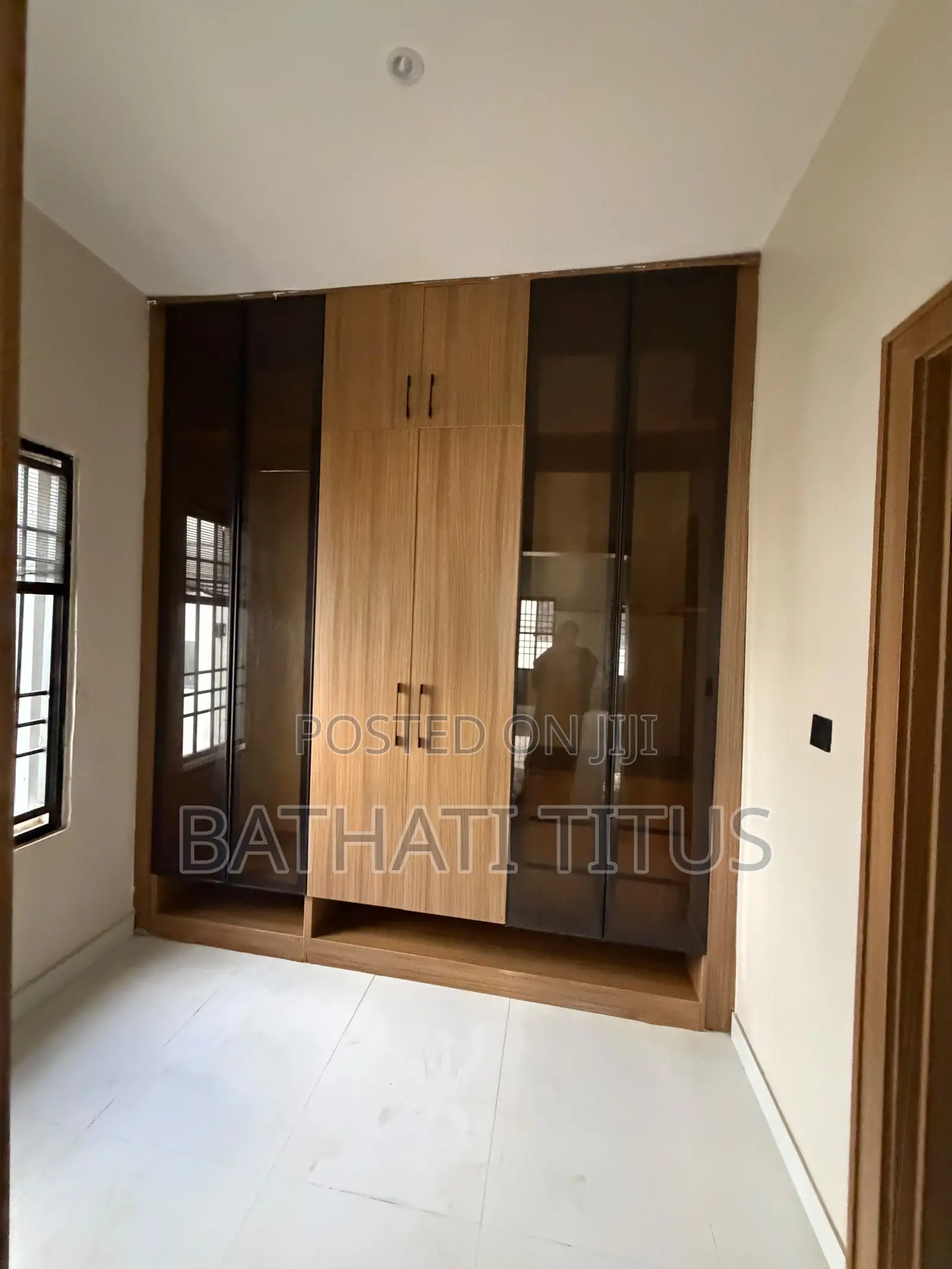 5bdrm Duplex in Guzape District for sale in Guzape District