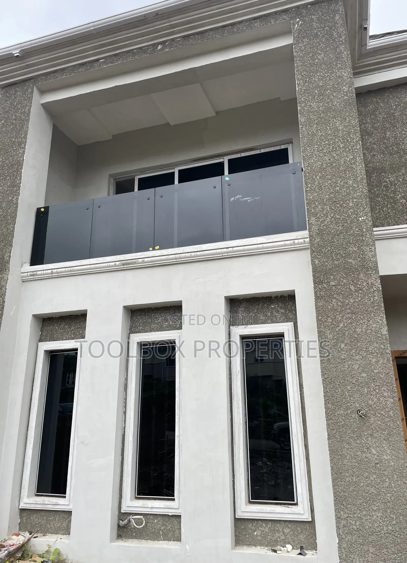 4bdrm Duplex in Carlton Gate, Akobo for sale in Akobo