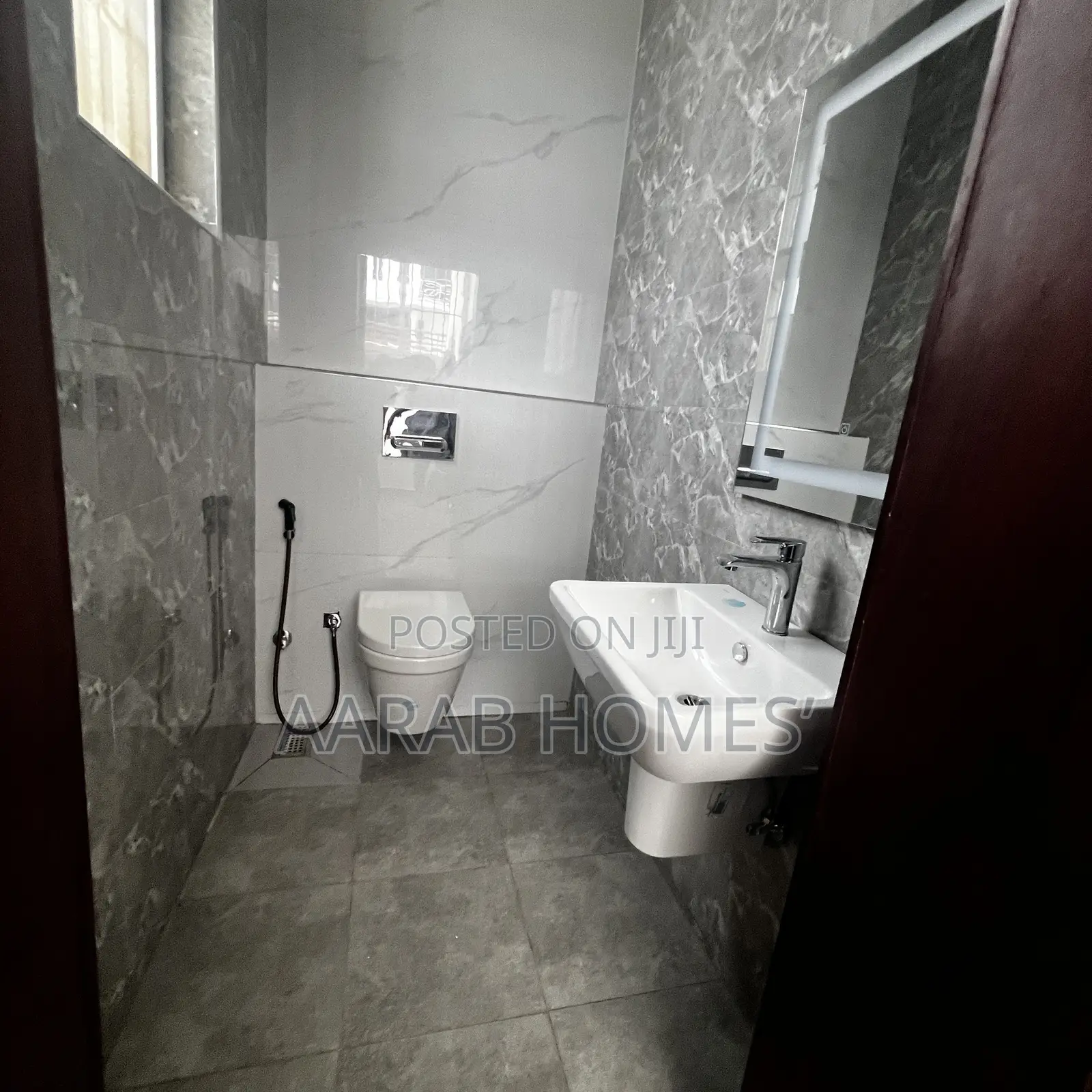 8bdrm Duplex in Gwarinpa for rent in Gwarinpa
