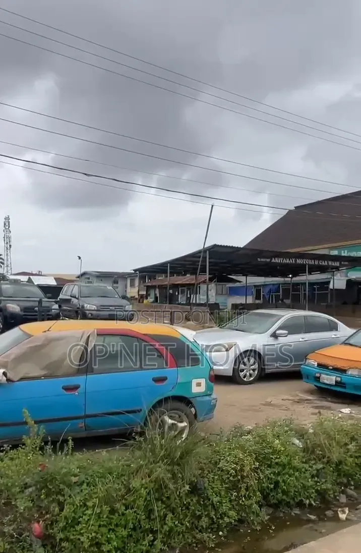 4 Plots of Land Facing a Major Road Is Available in Akure
