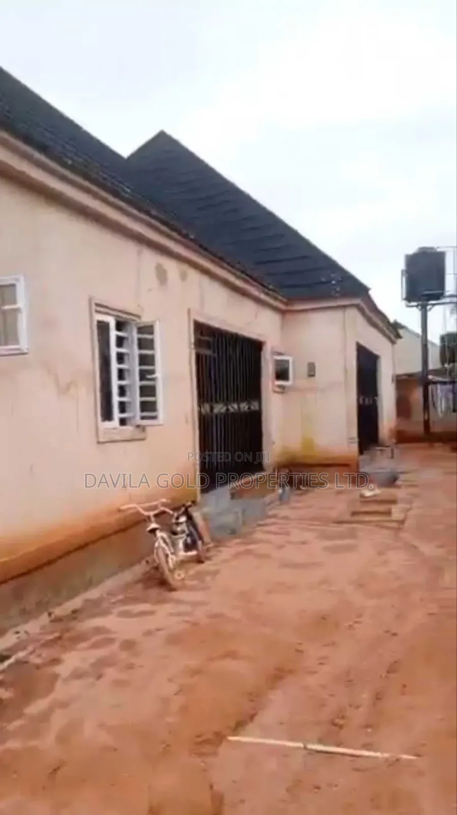 6bdrm Bungalow in Benin City for sale in Benin City