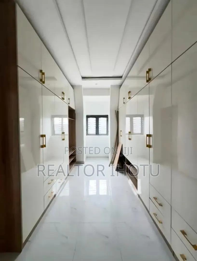 6bdrm Duplex in Efab Metropolitan, Life Camp for sale in Life Camp