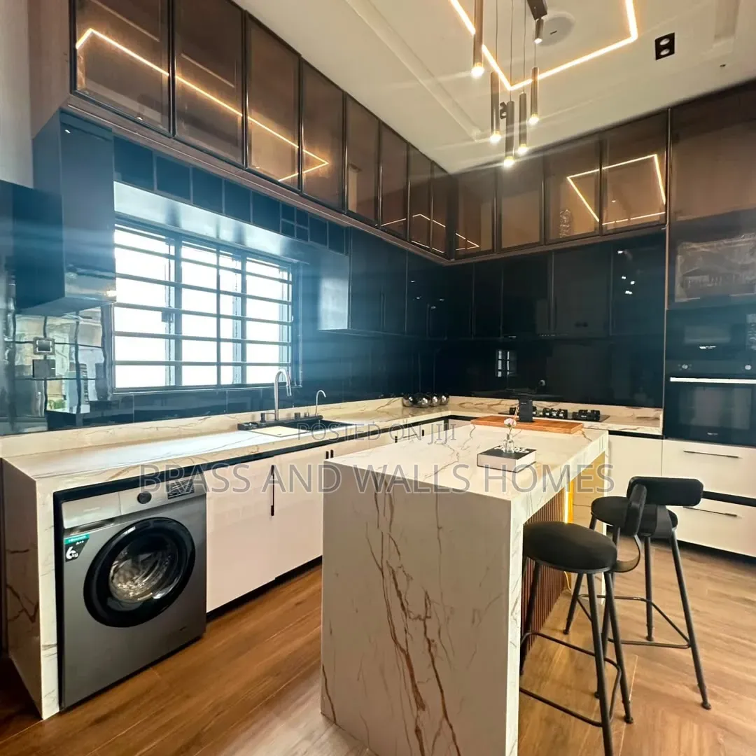 Furnished 5bdrm Duplex in Sangotedo for sale in Sangotedo
