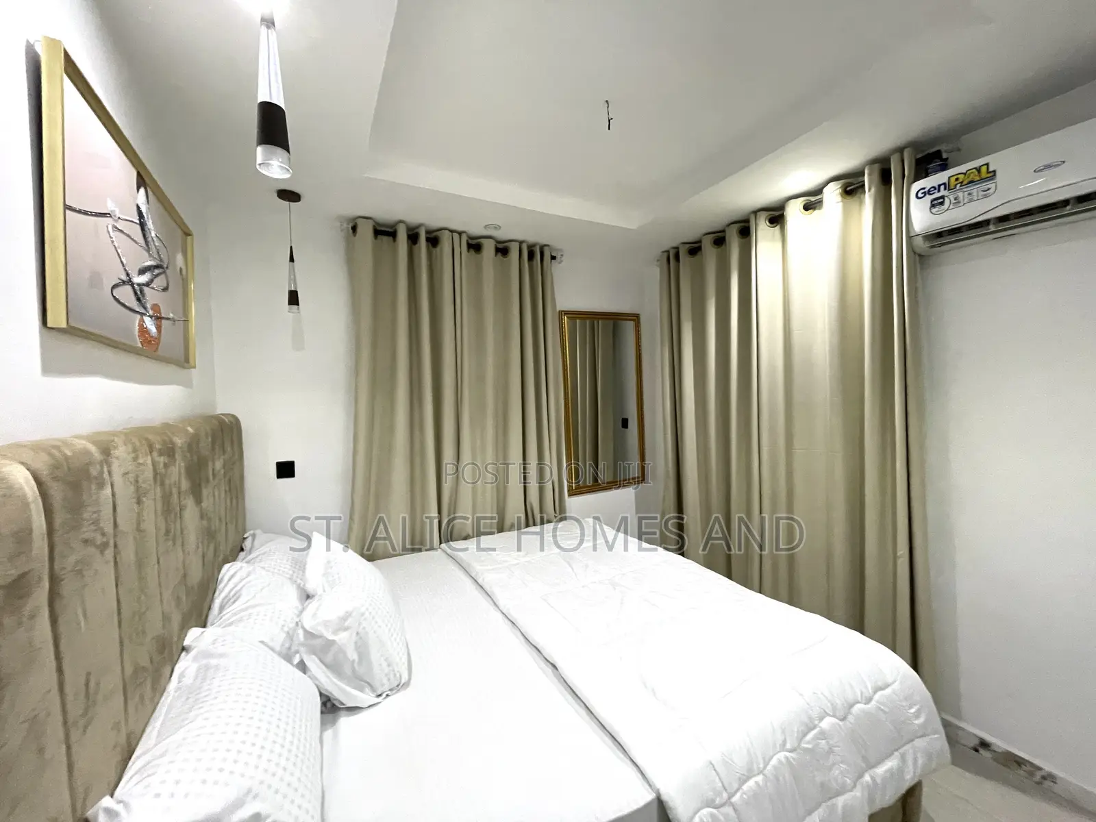 HeavenHorizon 3 Bedroom Apartment With Washing Machine Private Balcony in Adeola Odeku