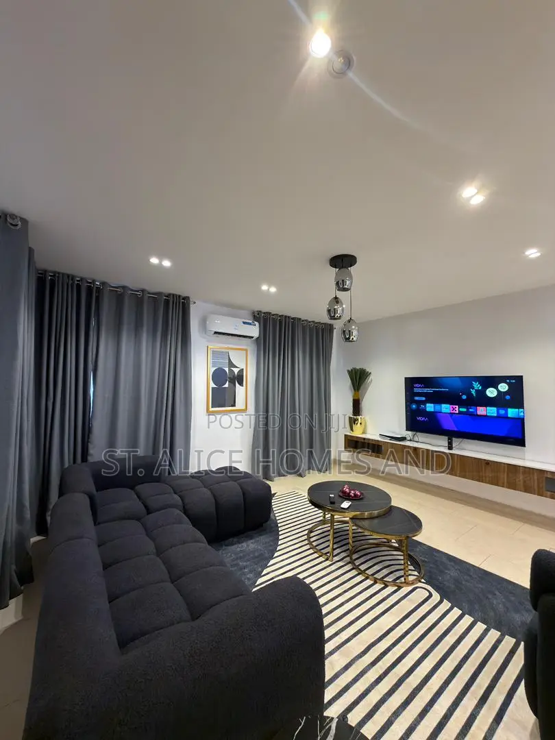 3 Bedroom With PS5 in Jericho