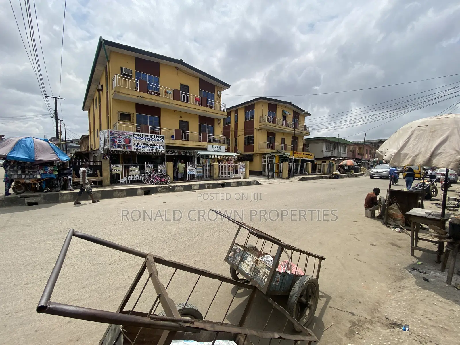 3bdrm Block of Flats in Ijeshatedo for sale in Ijeshatedo
