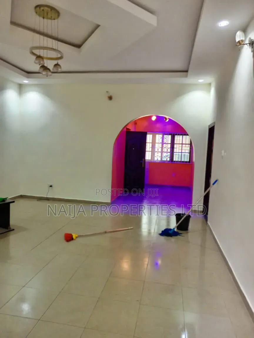 3bdrm Apartment in Paradise Estate for rent in Abraham Adesanya Estate