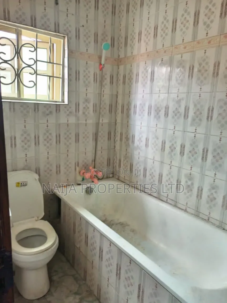 3bdrm Apartment in Paradise Estate for rent in Abraham Adesanya Estate