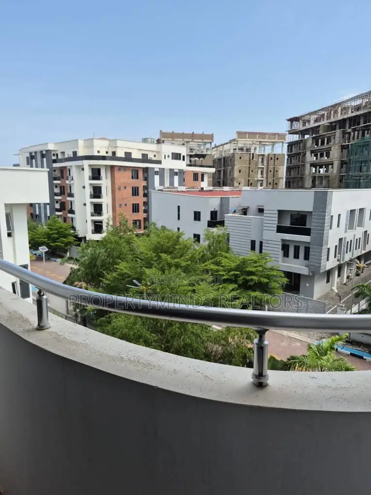 2bdrm Block of Flats in Perinwinkle Estate, Lekki Phase 1 for rent in Lekki Phase 1