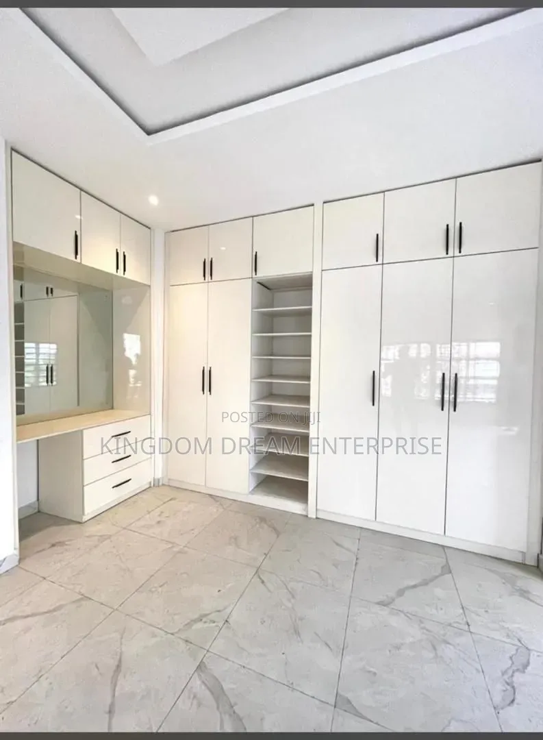 4bdrm Bungalow in Eleko Junction Ibeju for sale in Eleko