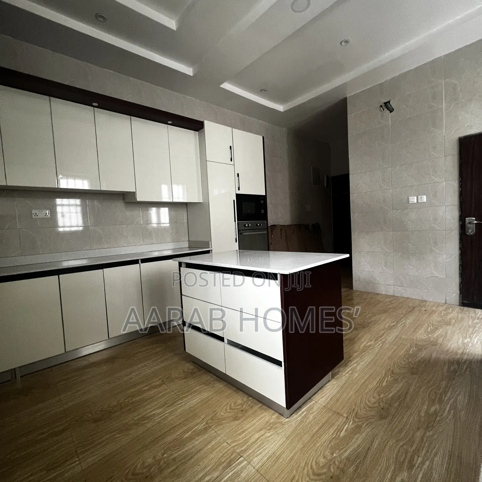 8bdrm Duplex in Gwarinpa for rent in Gwarinpa
