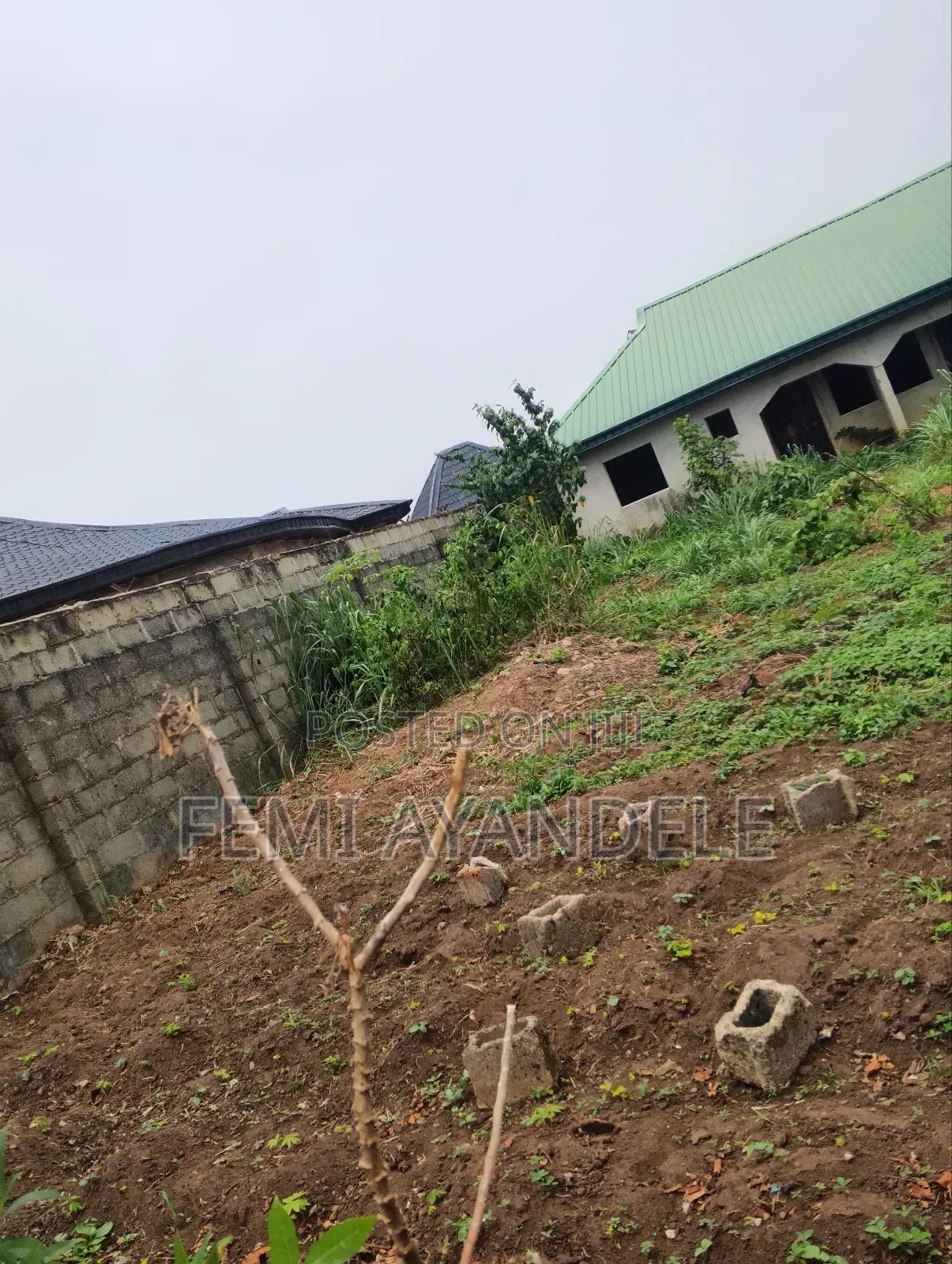 4bdrm House in Ire Estate, Igbogbo for sale in Igbogbo
