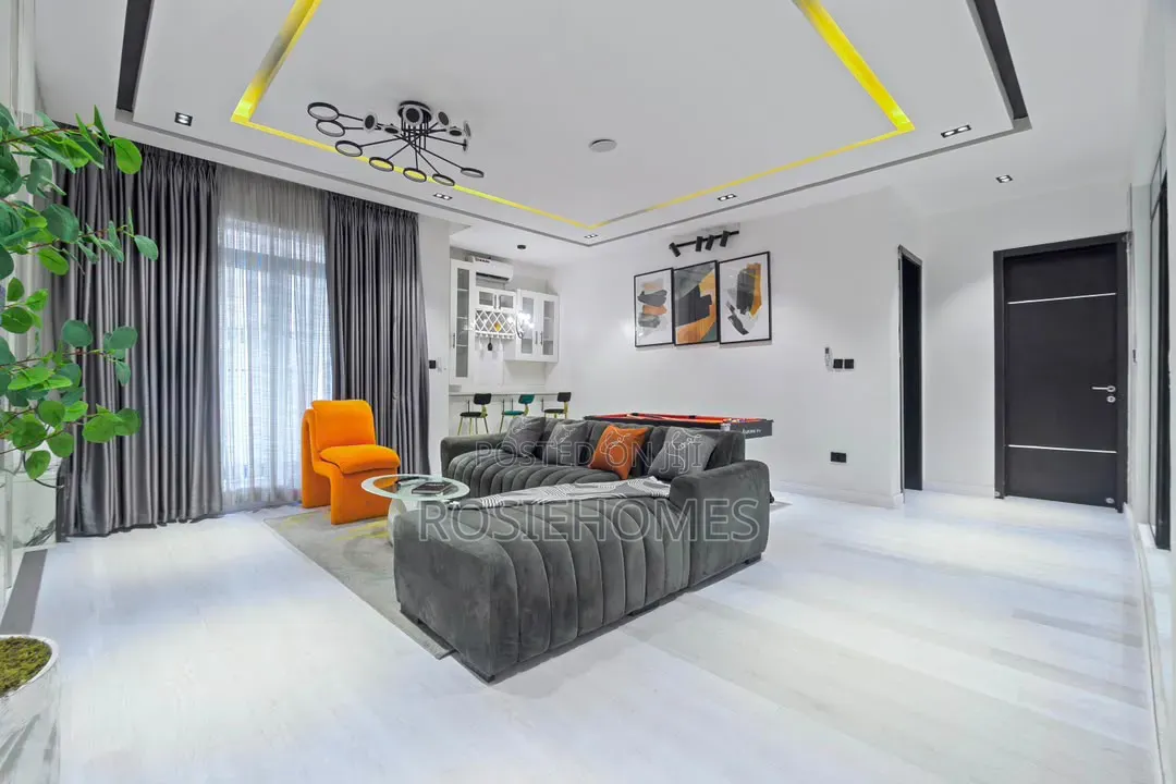 Cinematic 2bedroom Apartment ikate Lekki in Ikate