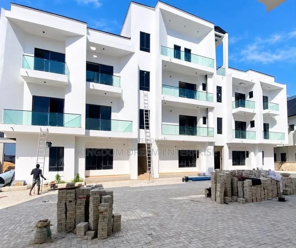 1bdrm Apartment in Vgc Lekki Lagos for rent in VGC / Ajah