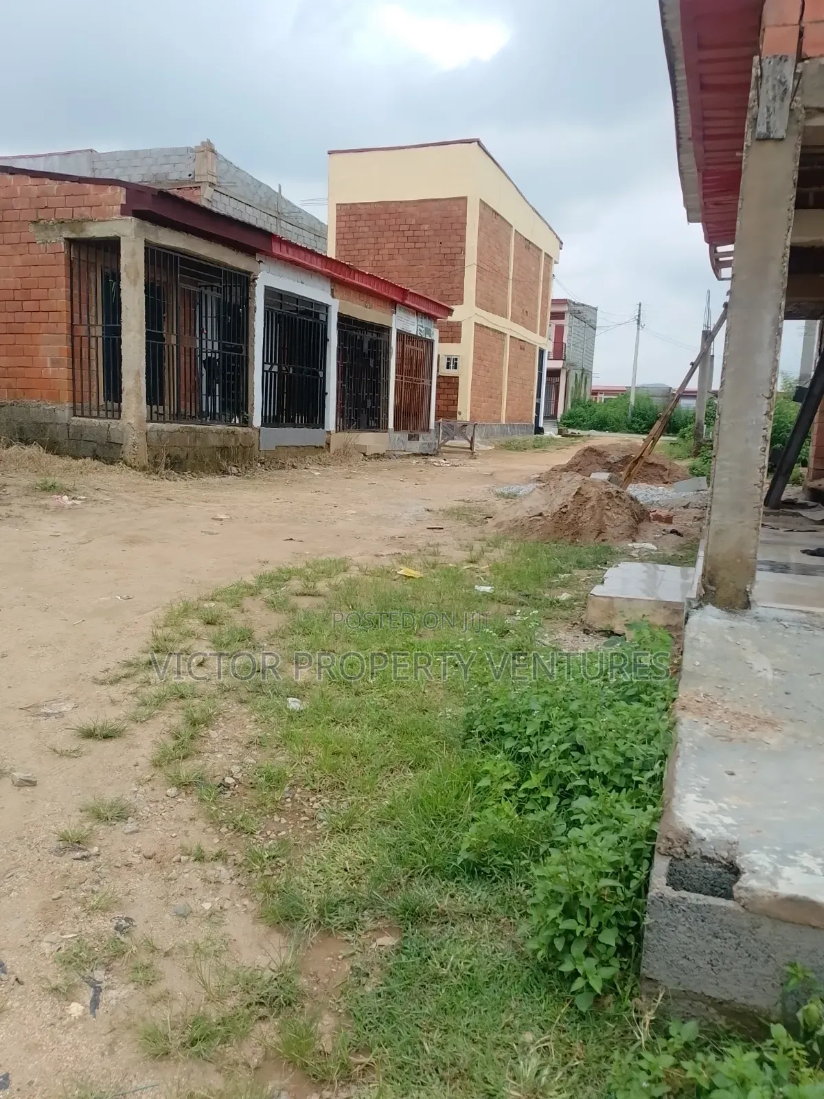 Shop for Sale at DPC Level in Kubwa
