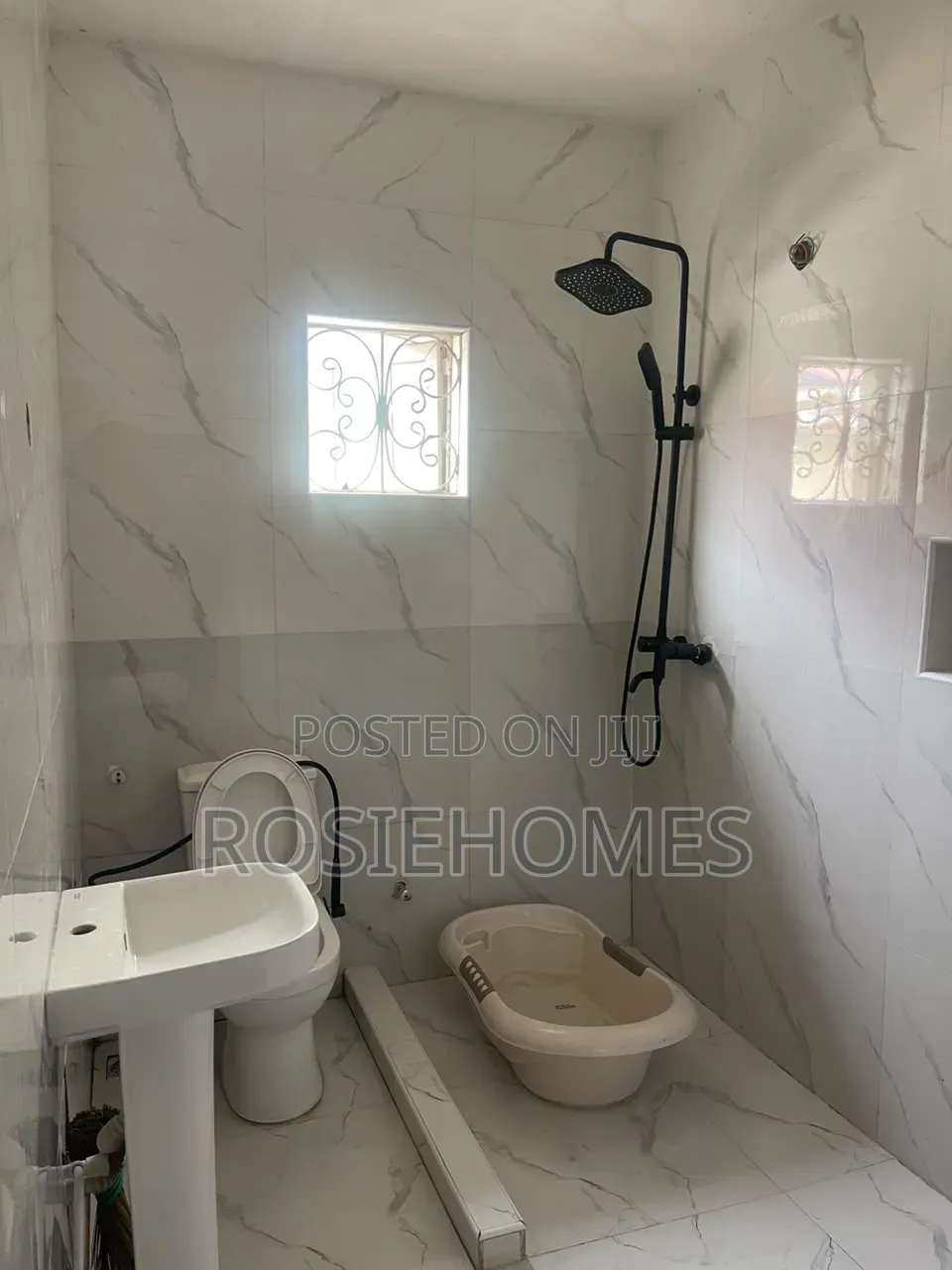 3bdrm Duplex in Meridian Park Estate, Awoyaya for sale in Awoyaya