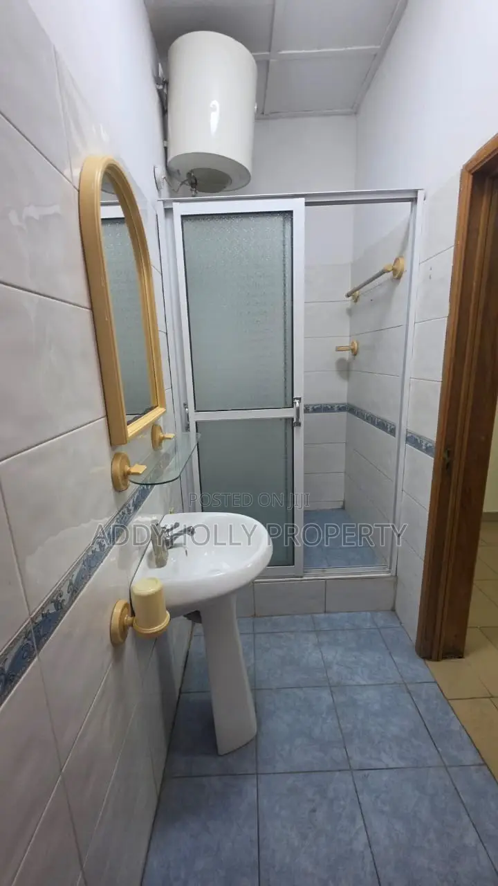 3 Bedroom Detached Bungalow in Sparklight Estate at Opic in Berger