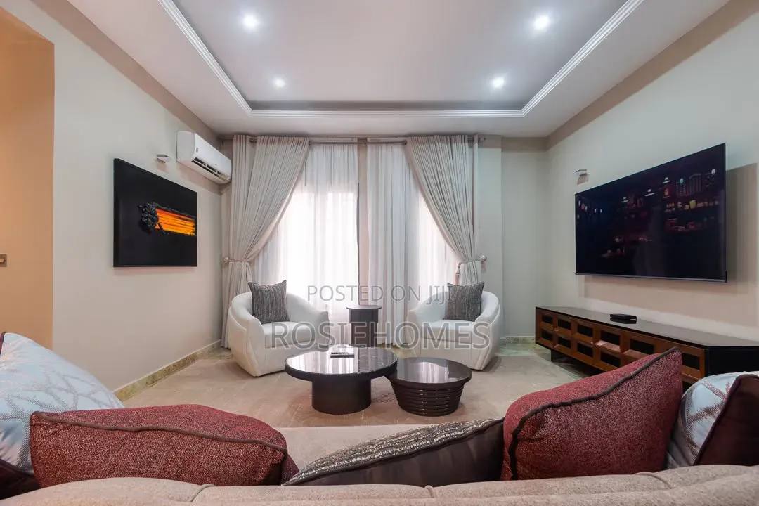 3bedroom Apartment in 1004