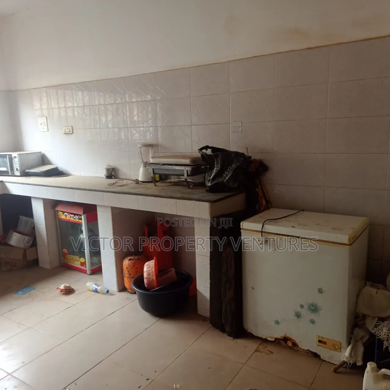 A Club, Guess Inn and Lodge for Lease in Dutse-Alhaji