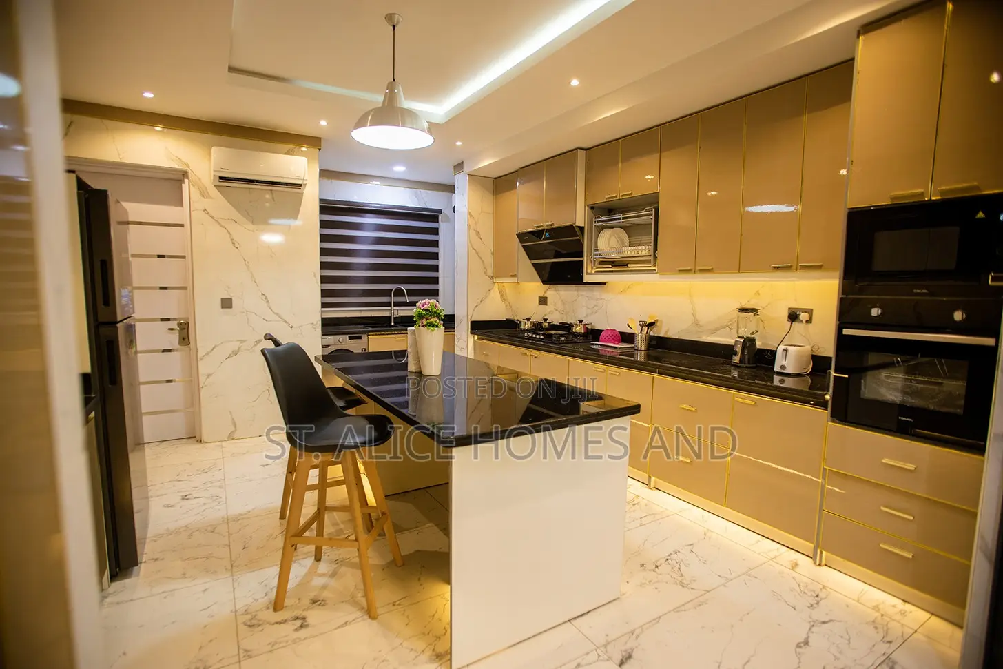 Bell 4 Bedroom Apartment in Ikeja GRA