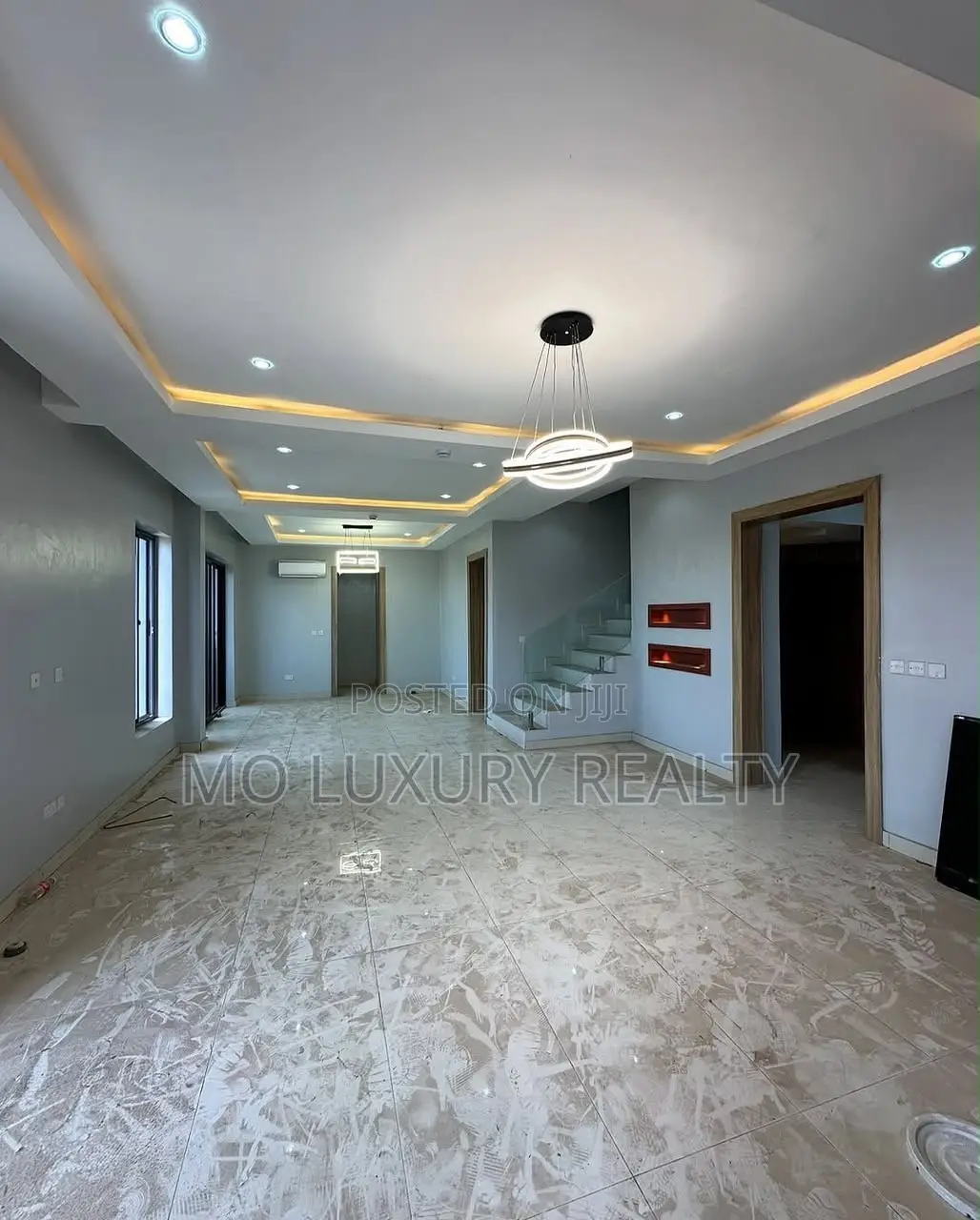 4bdrm Maisonette in Lekki Phase 1 for rent in Lekki Phase 1
