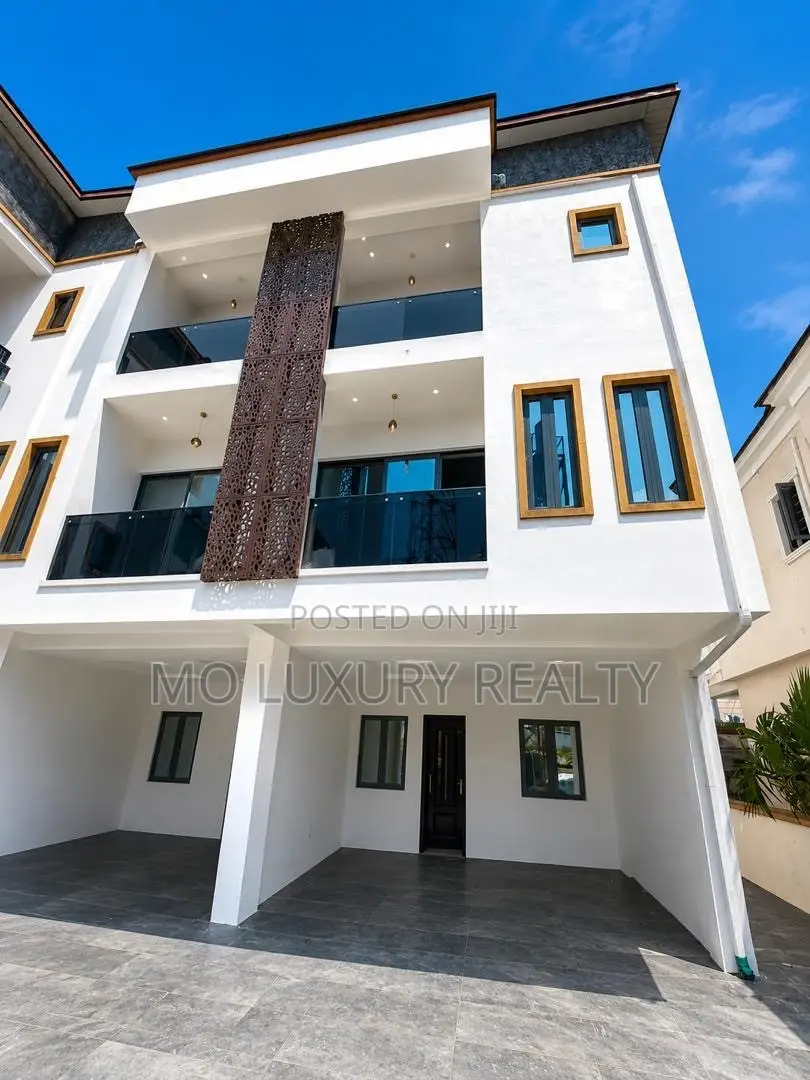 3bdrm Townhouse / Terrace in Chevron for rent in Chevron