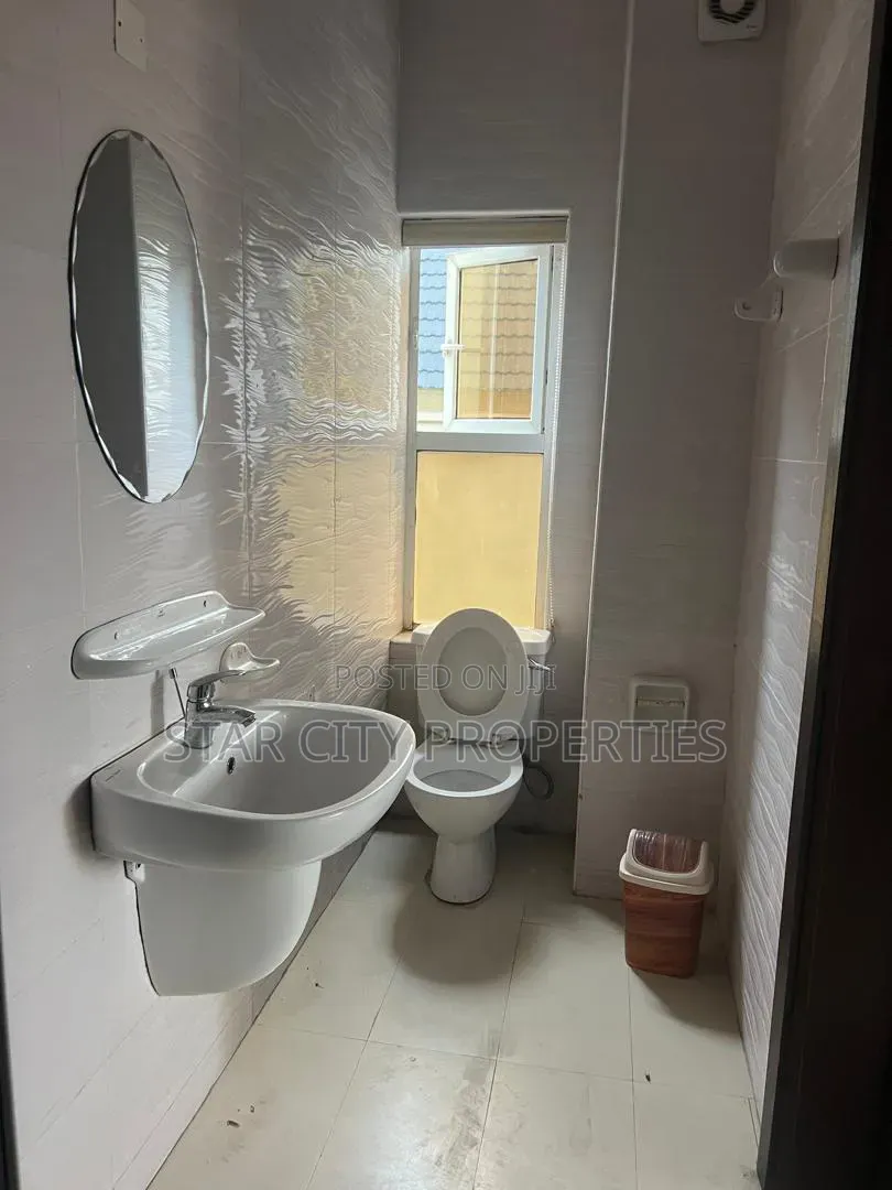 Furnished 3bdrm Apartment in Adeniyi Jones for rent in Adeniyi Jones