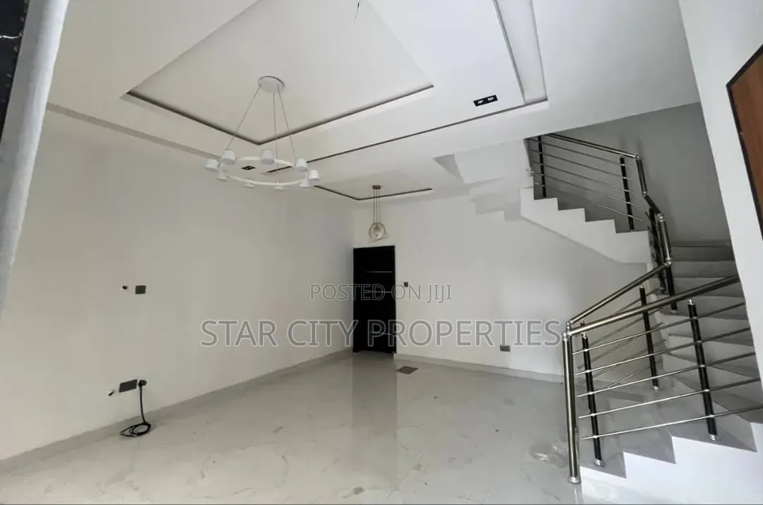 4bdrm Townhouse / Terrace in Olowora, GRA Phase 1 for rent in GRA Phase 1