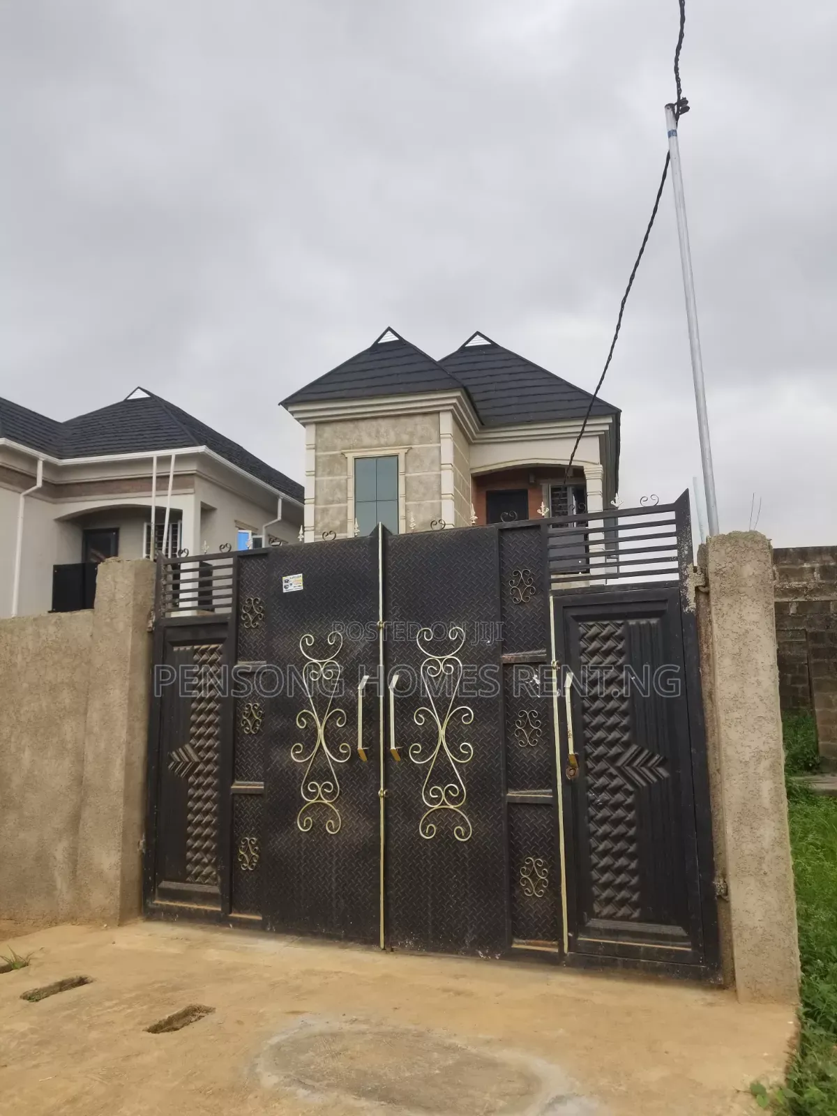 2bdrm Duplex in Makogi Estate, Lekki Expressway for sale in Lekki Expressway
