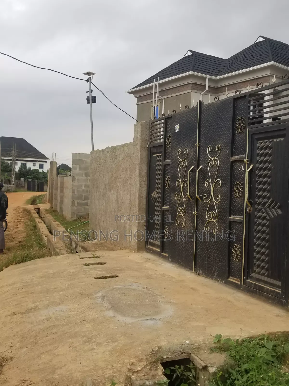 2bdrm Duplex in Makogi Estate, Lekki Expressway for sale in Lekki Expressway