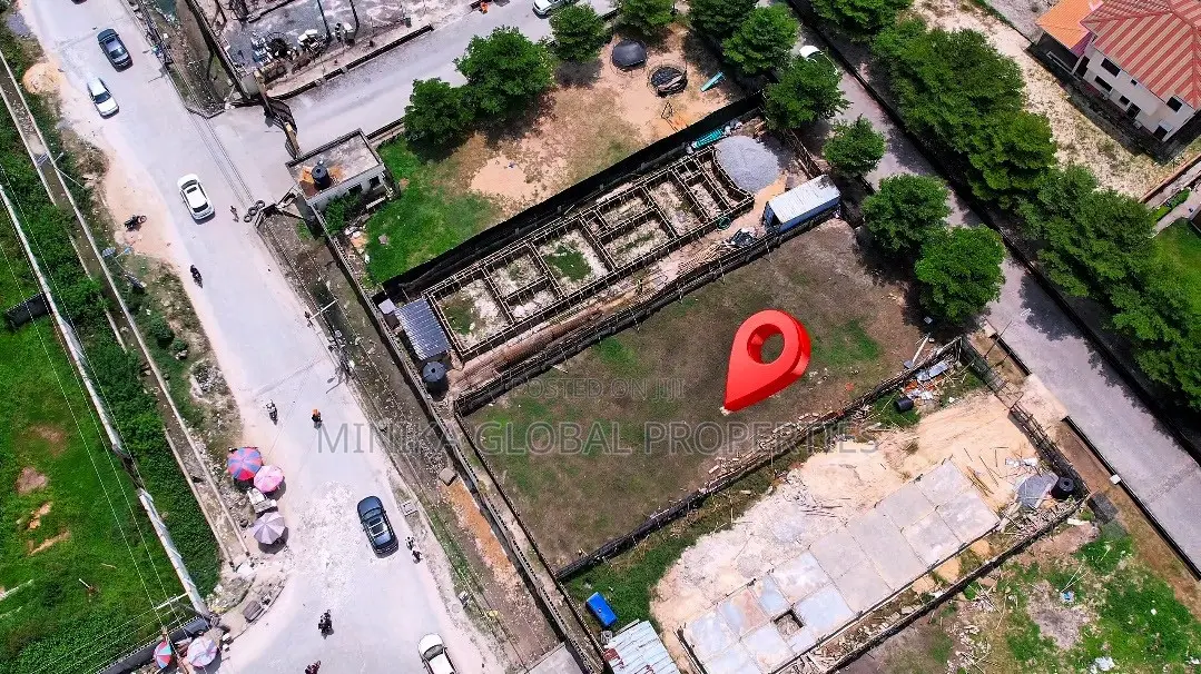 Dry Plot of for Sale for Sale in a Prime Locations | Secure Titles in Lekki Phase 2
