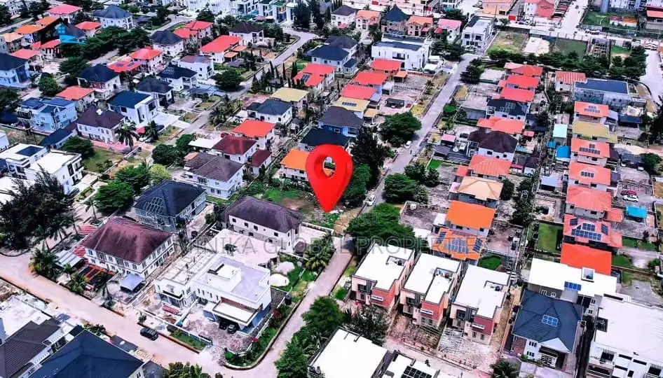 600sqm Dry Land for Sale in a Established Location With Genuine Title in Lekki Phase 2