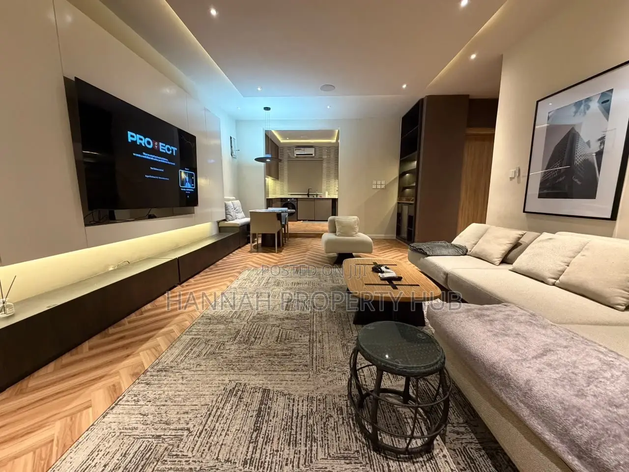 New Uniquely Designed 2 Bedroom Apartment With Pool and Ps5 in Ikate