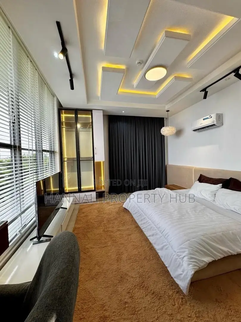 Book Our Luxe 4bedroom Waterfront Penthouse Duplex in Ikoyi