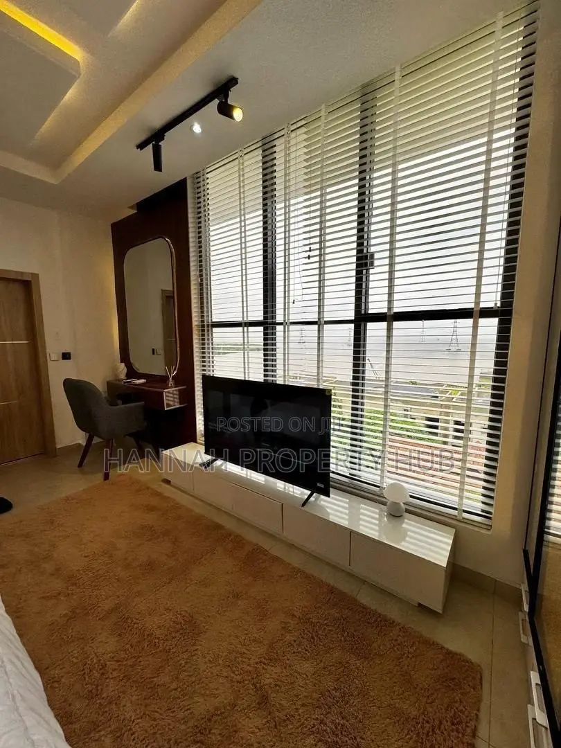 Book Our Luxe 4bedroom Waterfront Penthouse Duplex in Ikoyi