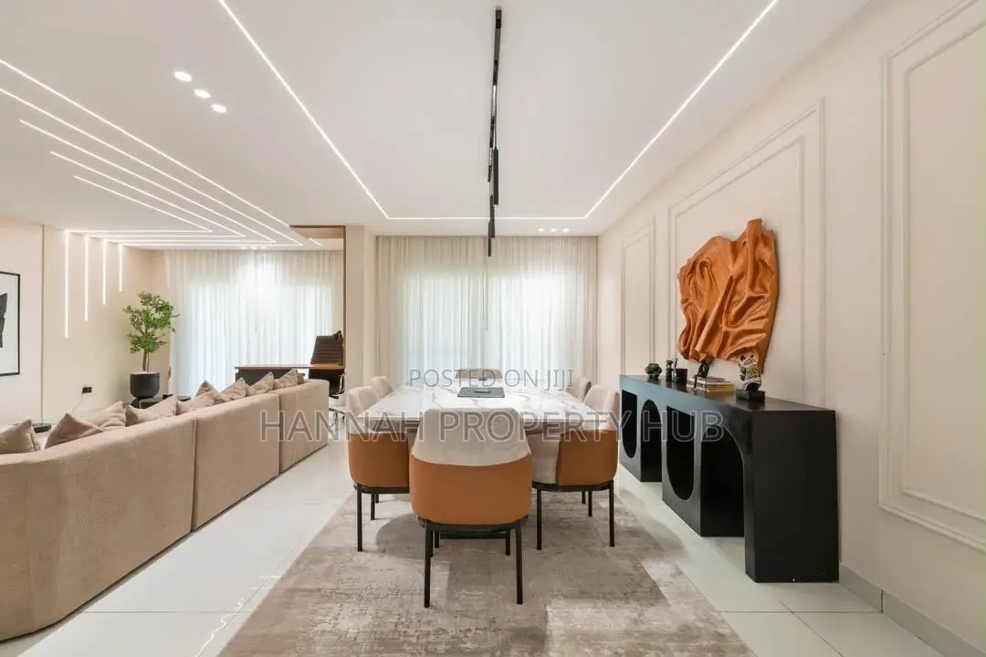 Artistic 3 Bedroom Haven in Ikoyi( on Banana Island Road) in Ikoyi