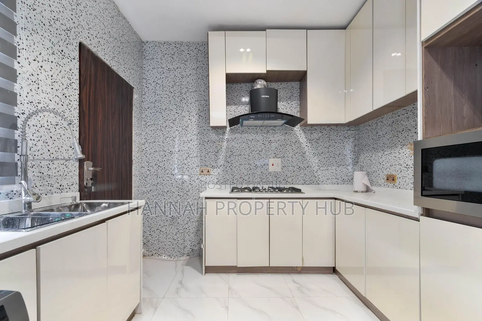 One Bedroom Apartment Lekki Phase 1 in Lekki Phase 1
