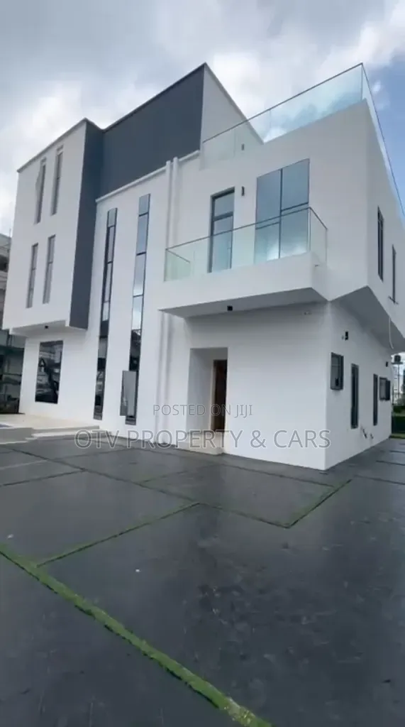 5bdrm Duplex in Osapa london for sale in Osapa london