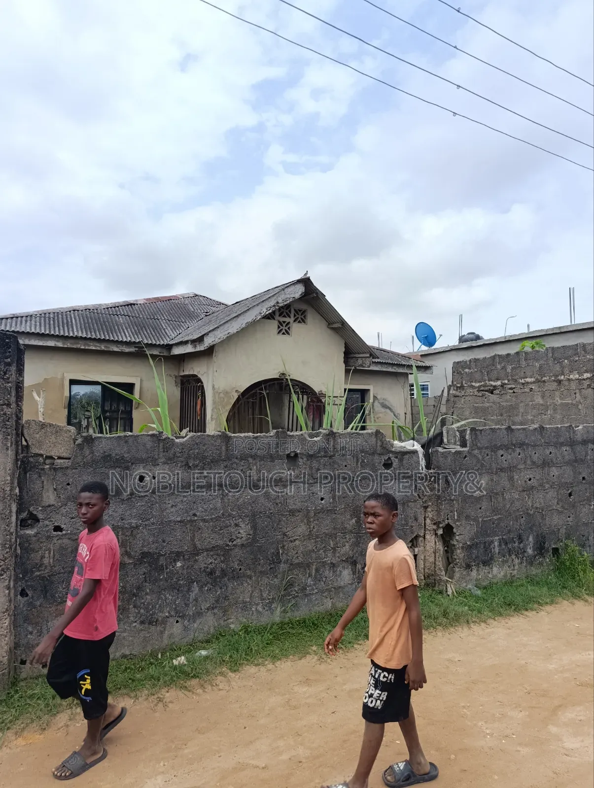 4plots of Land Together at Magbon Agbara Lagos in Oko Afo