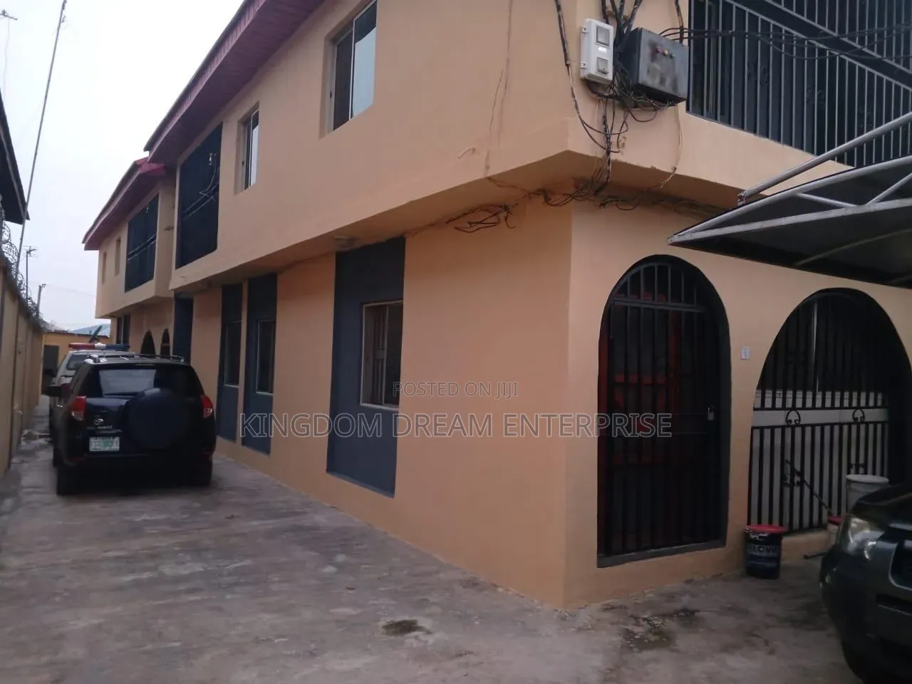 3bdrm Block of Flats in Agbelekale Abulegba for sale in Abule Egba