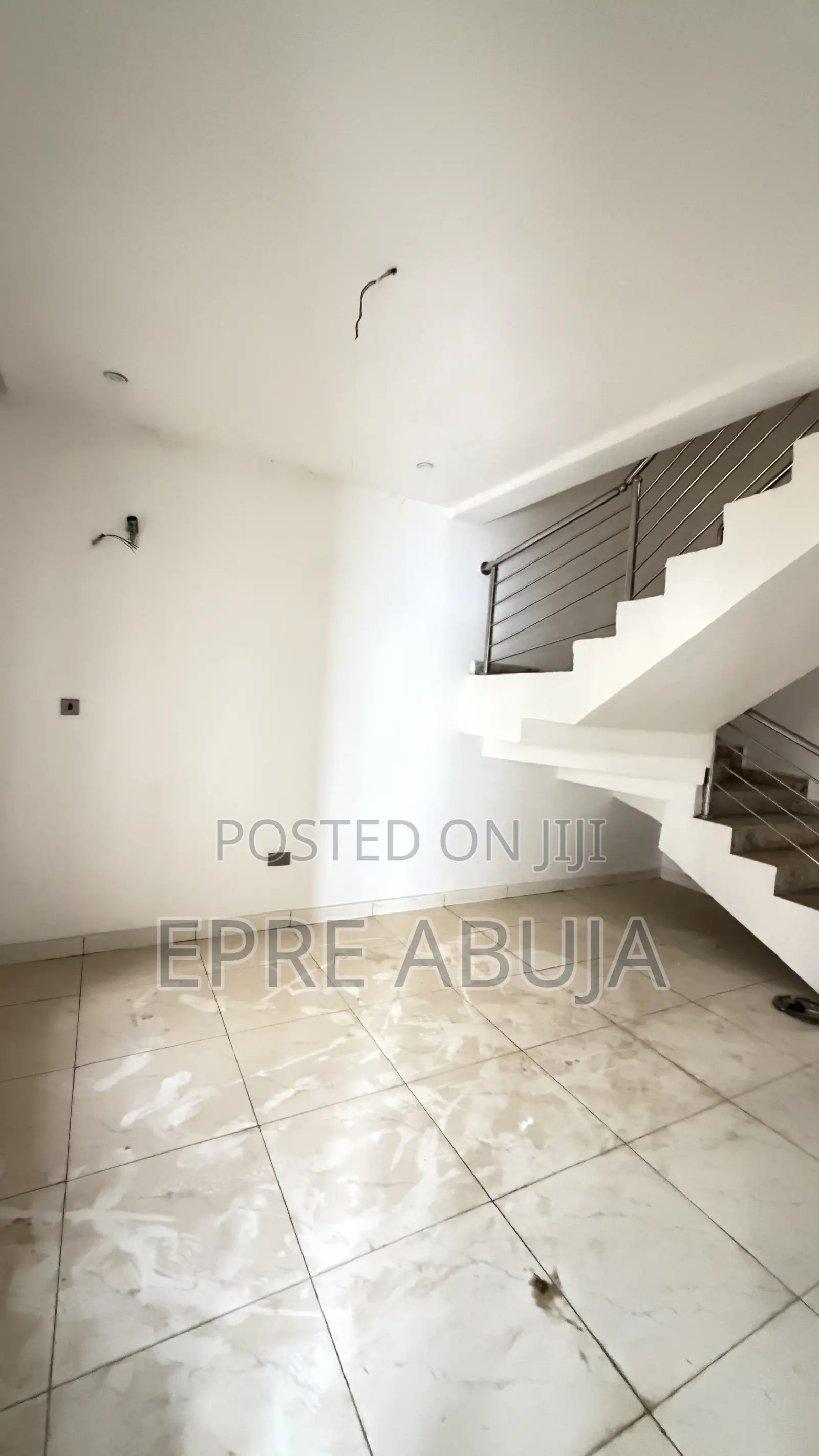 4bdrm Townhouse/Terrace in Durumi for sale in Durumi