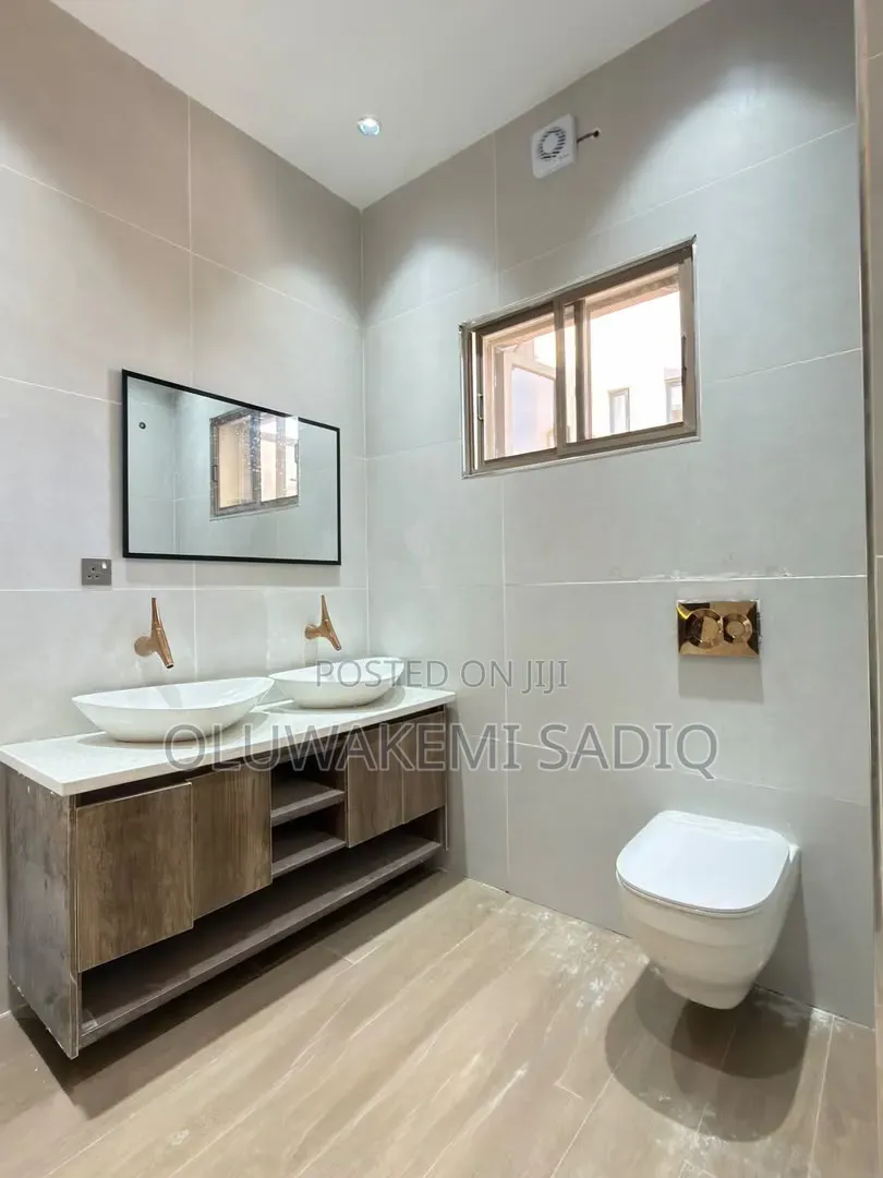 3bdrm Duplex in Old Ikoyi for rent in Old Ikoyi